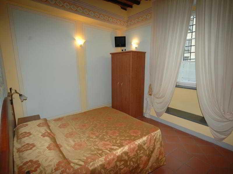Dimora Dei Guelfi Luxury Rooms Lucca Ngoại thất bức ảnh