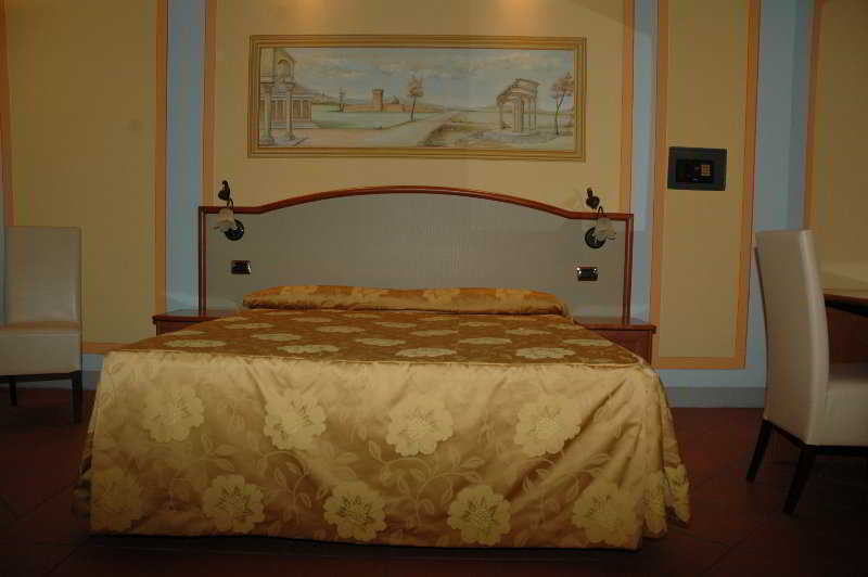 Dimora Dei Guelfi Luxury Rooms Lucca Ngoại thất bức ảnh