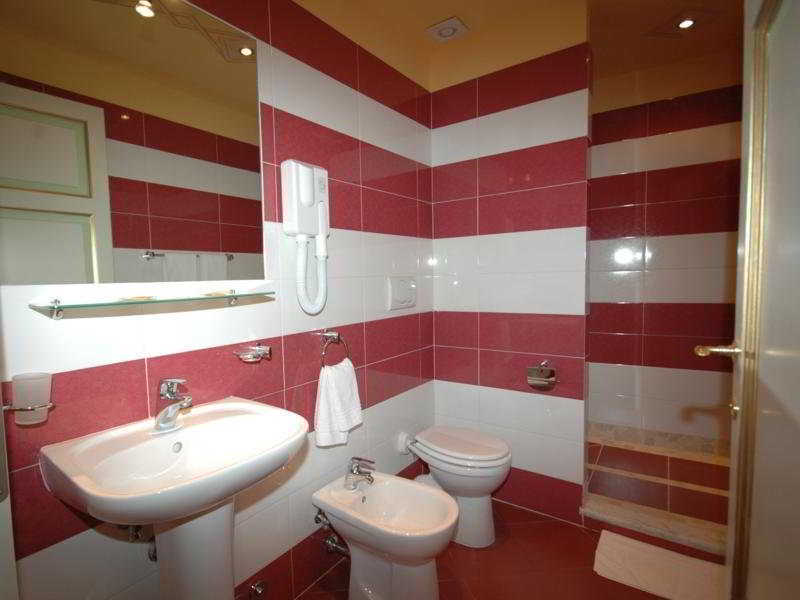 Dimora Dei Guelfi Luxury Rooms Lucca Ngoại thất bức ảnh