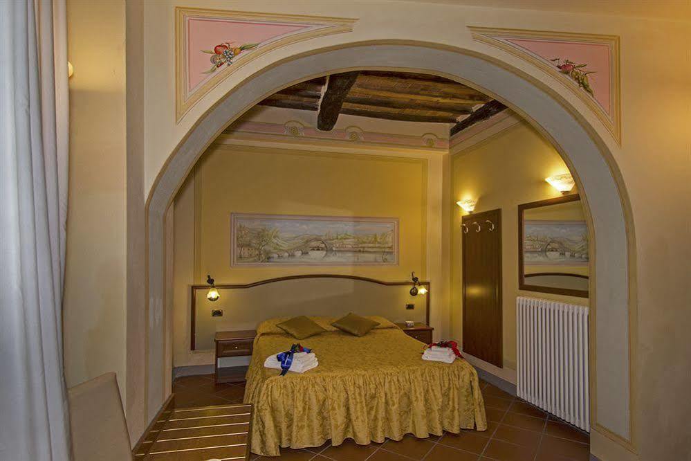 Dimora Dei Guelfi Luxury Rooms Lucca Ngoại thất bức ảnh
