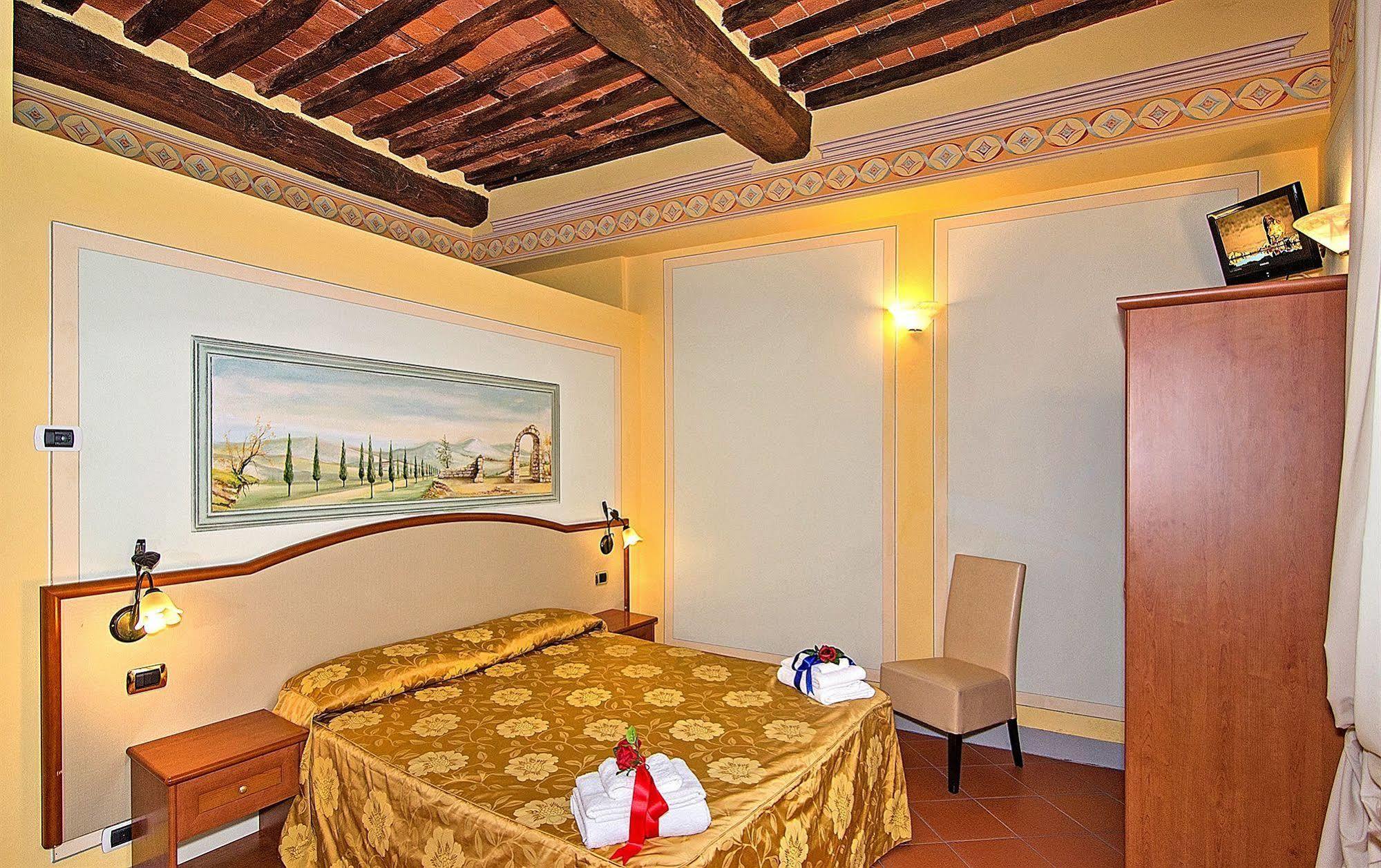 Dimora Dei Guelfi Luxury Rooms Lucca Ngoại thất bức ảnh